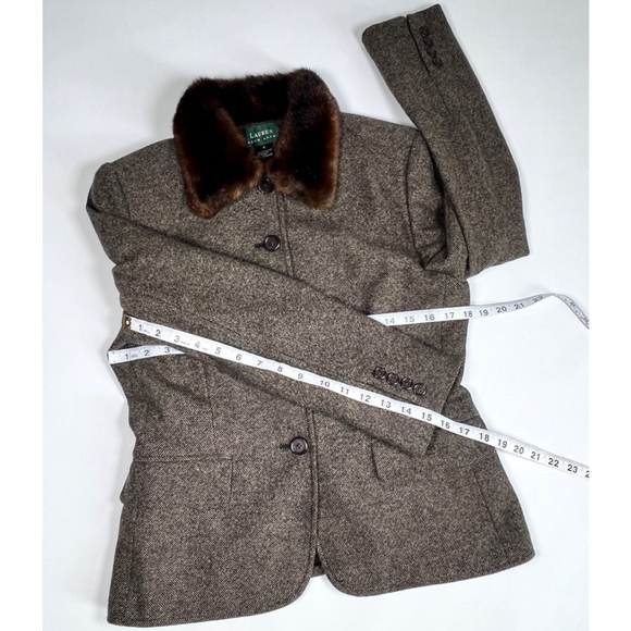 Get Lauren Ralph Lauren Womens Blazer Lambs Wool Faux Fur Collar Brown Size 6 - Picture 5 of 11